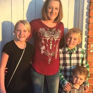 Meet your Posher, Kelli